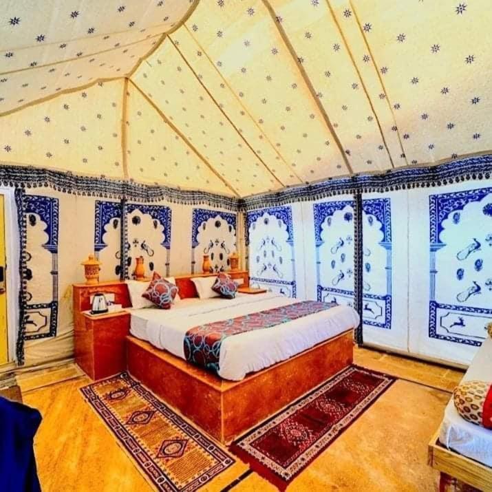 Om Luxury Resort 자이살메르 객실 사진